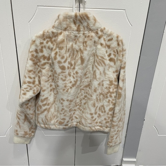 Calvin Klein Performance Faux Fur 1/4 Zip Jacket - Picture 2 of 10